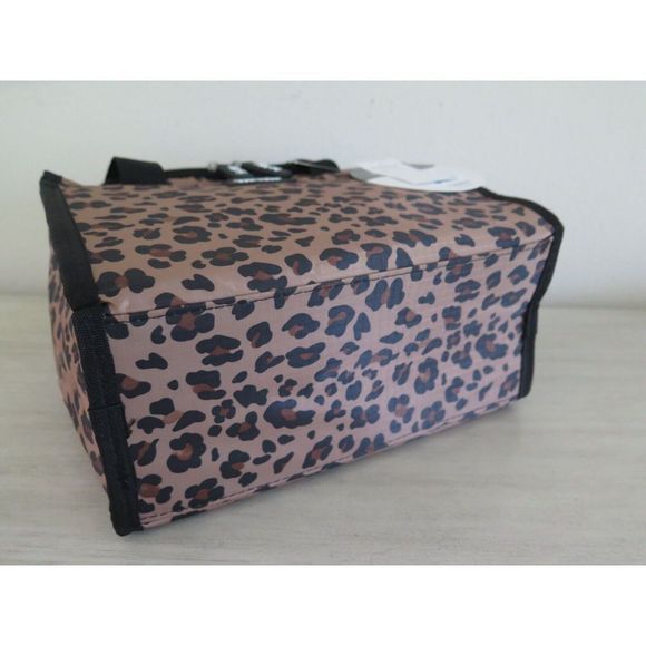 Nicole Miller New York N3550-92B Leopard Print Insulated 11" Lunch Tote - Picture 4 of 10